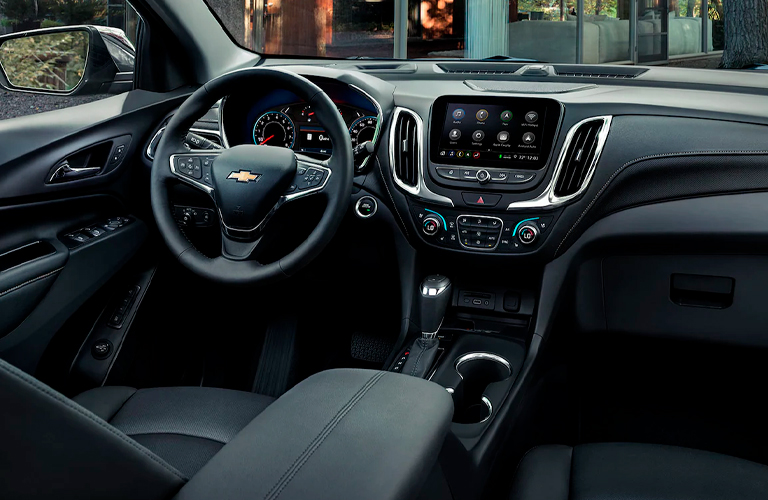The cockpit view of the 2021 Chevrolet Equinox