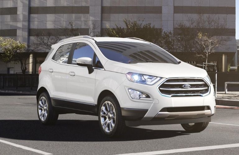 Side view of the 2021 Ford EcoSport in diamond white
