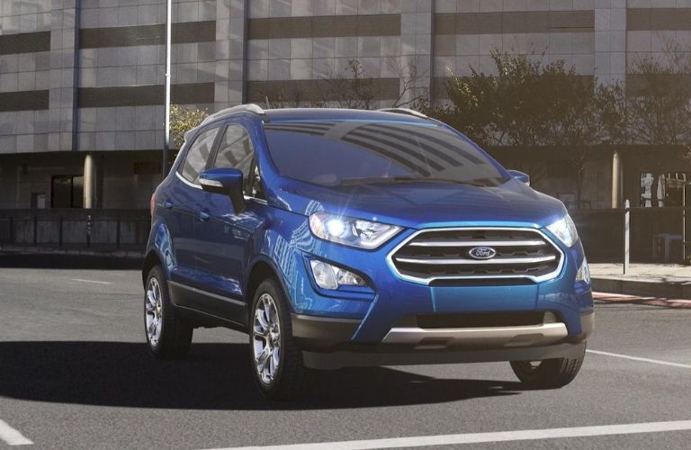 Side view of the 2021 Ford EcoSport in lighting blue