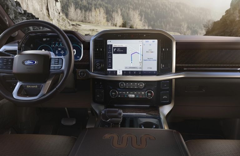 2022 Ford F-150 interior dashboard