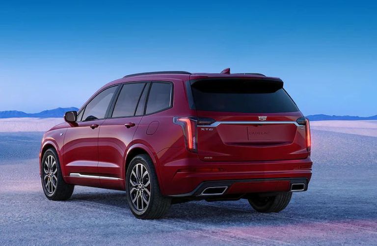 Tear view of the 2023 Cadillac XT6 Red