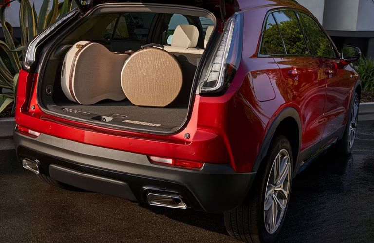 2023 Cadillac XT4 cargo area