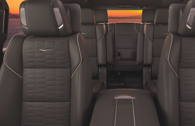 2023 Cadillac Escalade seats 