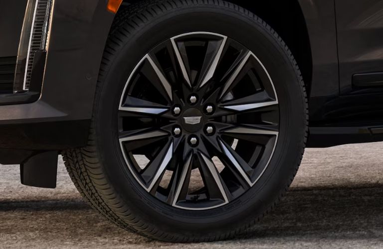 Standard 22 alloy wheels