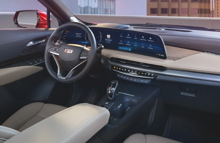 2024 Cadillac XT4 steering wheel and dashboard 