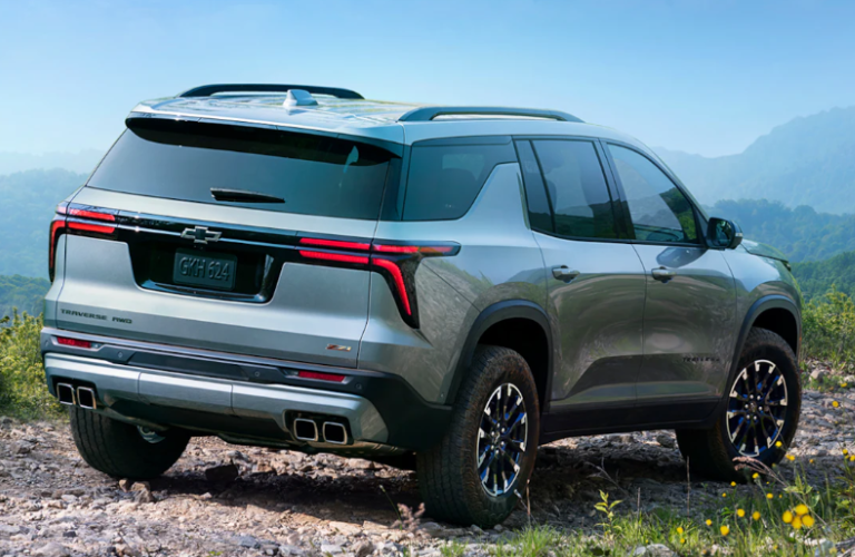 2024 Chevrolet Traverse back view