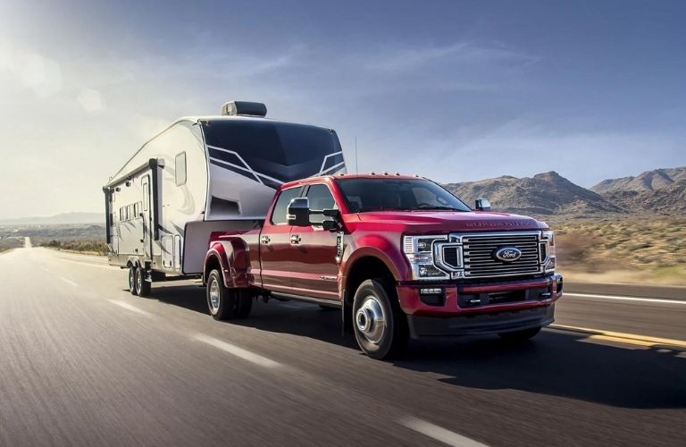 A 2022 Ford Super Duty Platinum hauling a trailer
