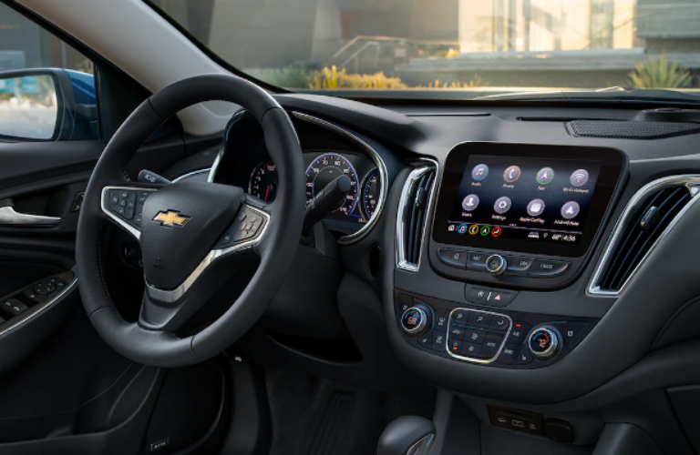  2024 Chevrolet Malibu steering wheel and dashboard
