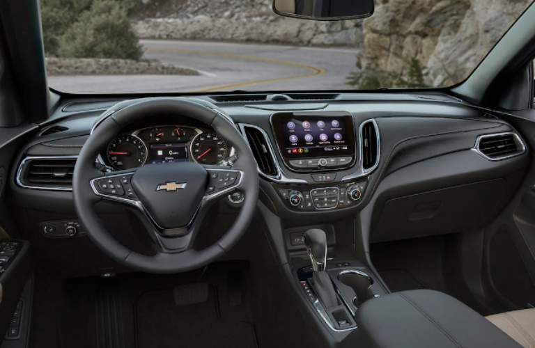 2024 Chevrolet Equinox steering wheel and dashboard 