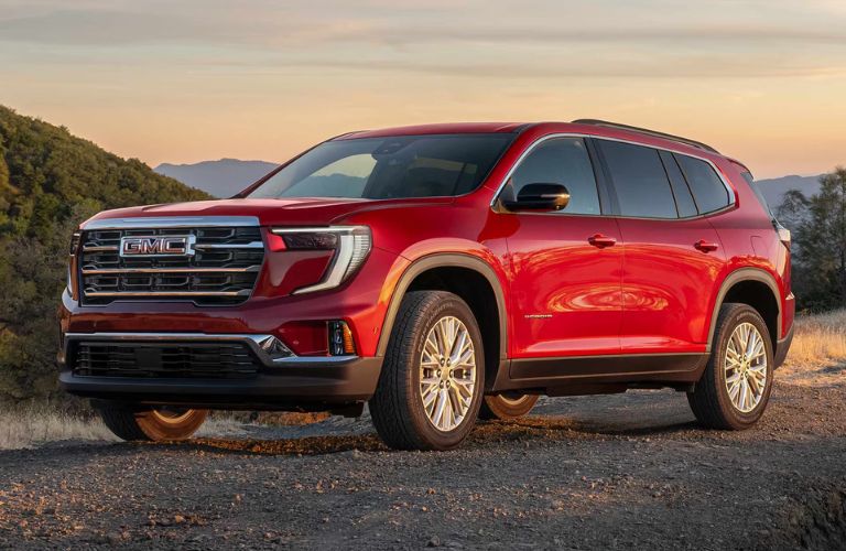 2026 GMC Acadia exterior front side view
